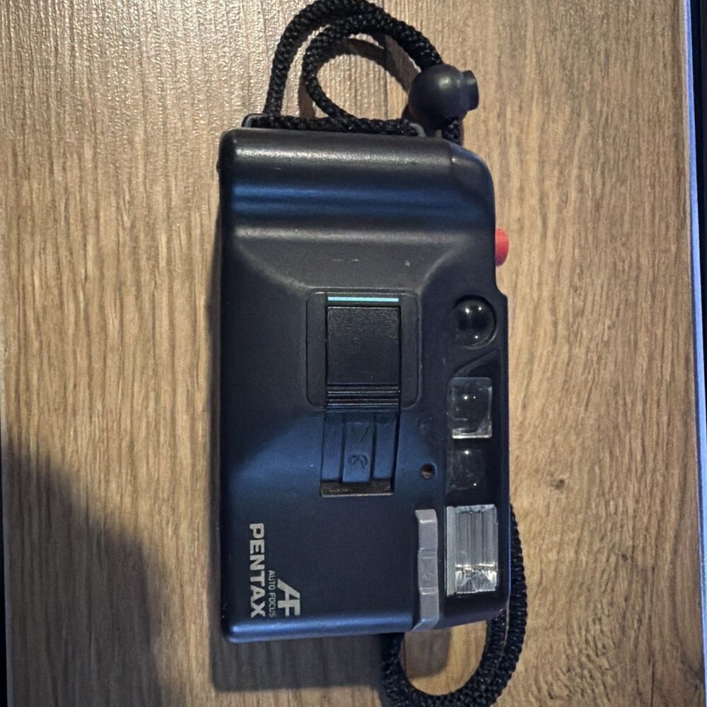 Pentax PC303 35mm Film Camera Auto Focus Flash Film Tested Working